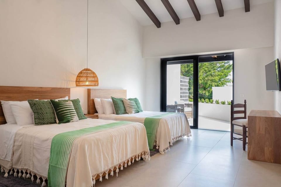 Luxury Room, Terrace, Beachside | Living area