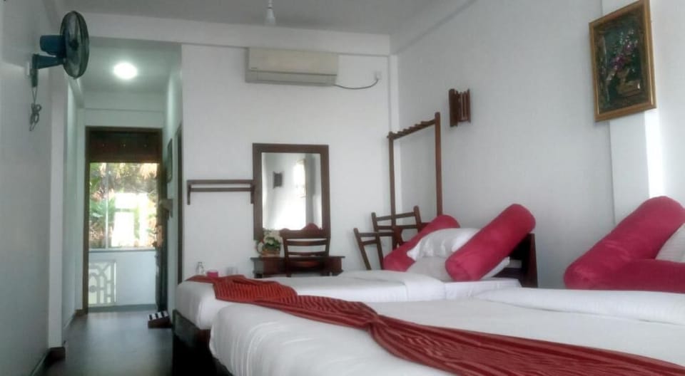 1 bedroom, soundproofing, WiFi (free)