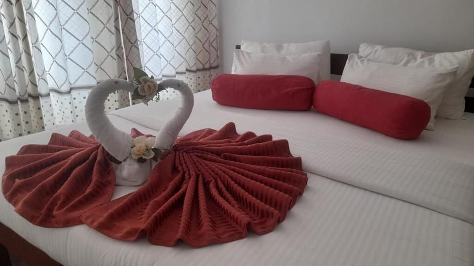 1 bedroom, soundproofing, WiFi (free)