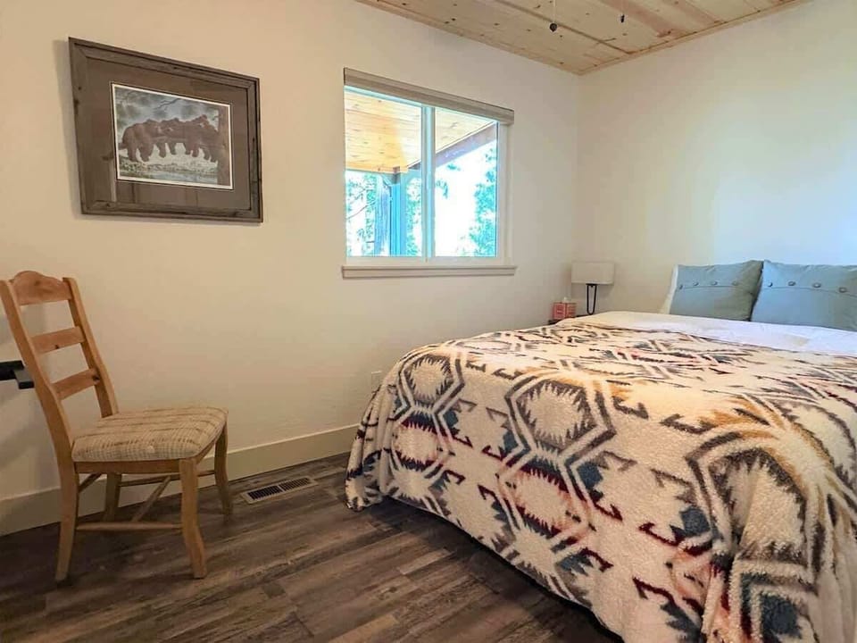 Main Level Bedroom 1