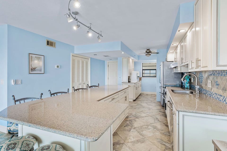 Large kitchen
