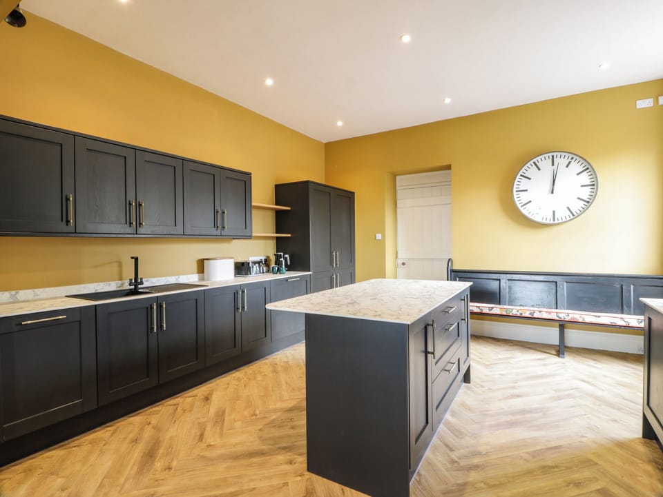 Fridge, dishwasher, electric kettle, toaster