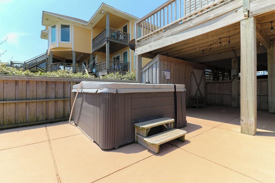 Hot Tub