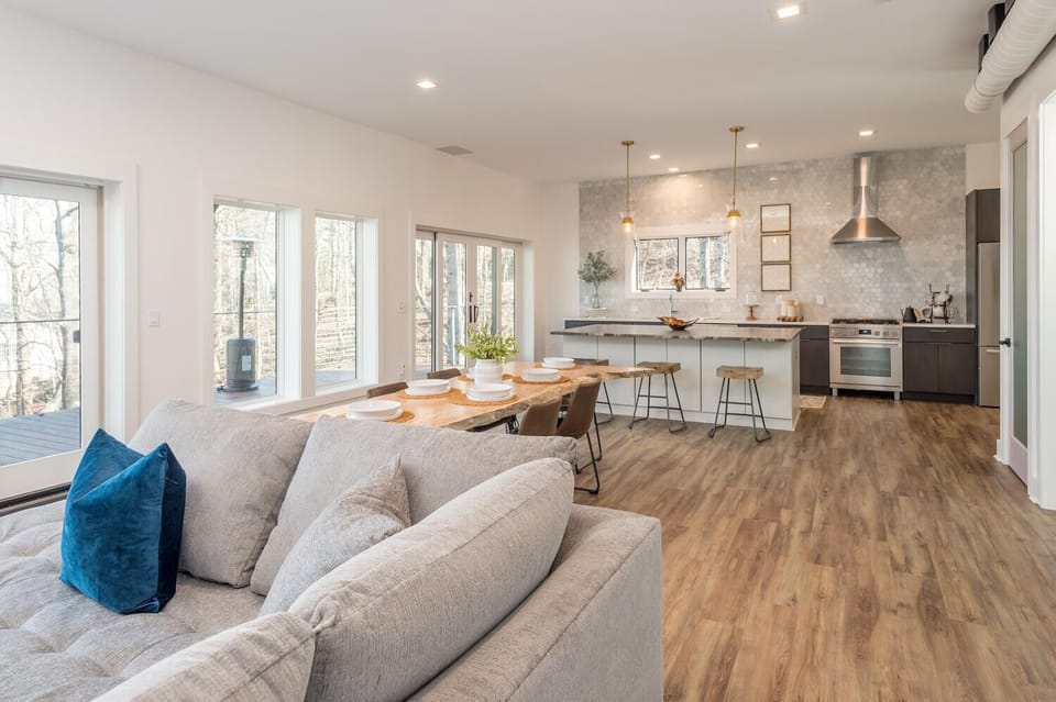 An open concept for all to be together. 