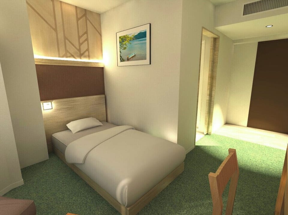 Standard Single Room, 1 Twin Bed | In-room safe, desk, soundproofing, iron/ironing board (on request)