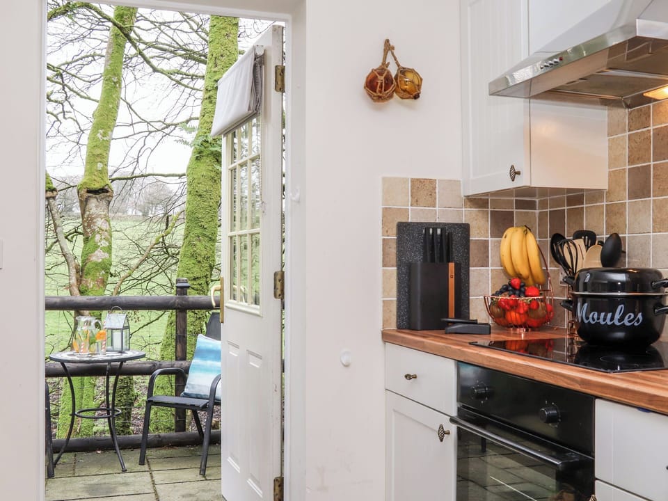Fridge, electric kettle, toaster, cookware/dishes/utensils