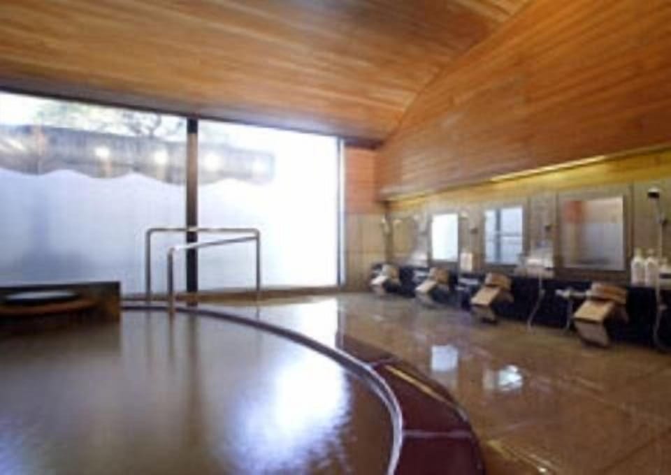 Body treatments, aromatherapy, facials, Ayurvedic treatments