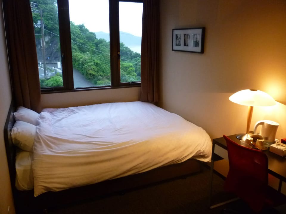 In-room safe, desk, WiFi (free), bed sheets