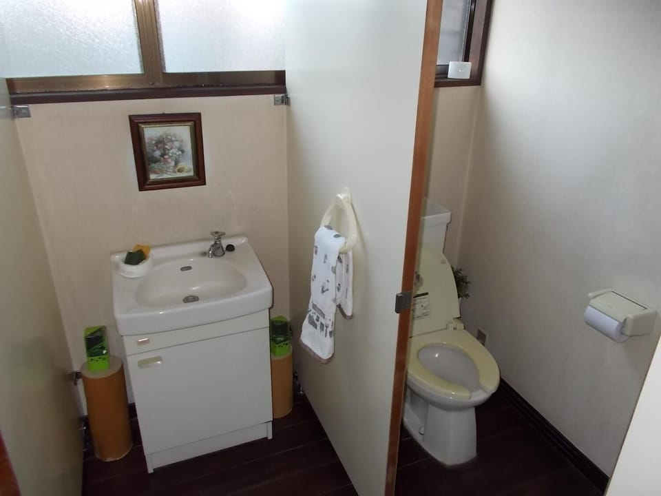 Free toiletries, slippers, towels