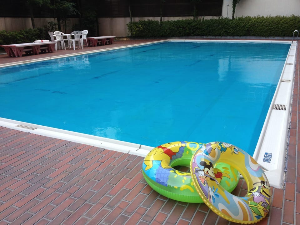Seasonal outdoor pool