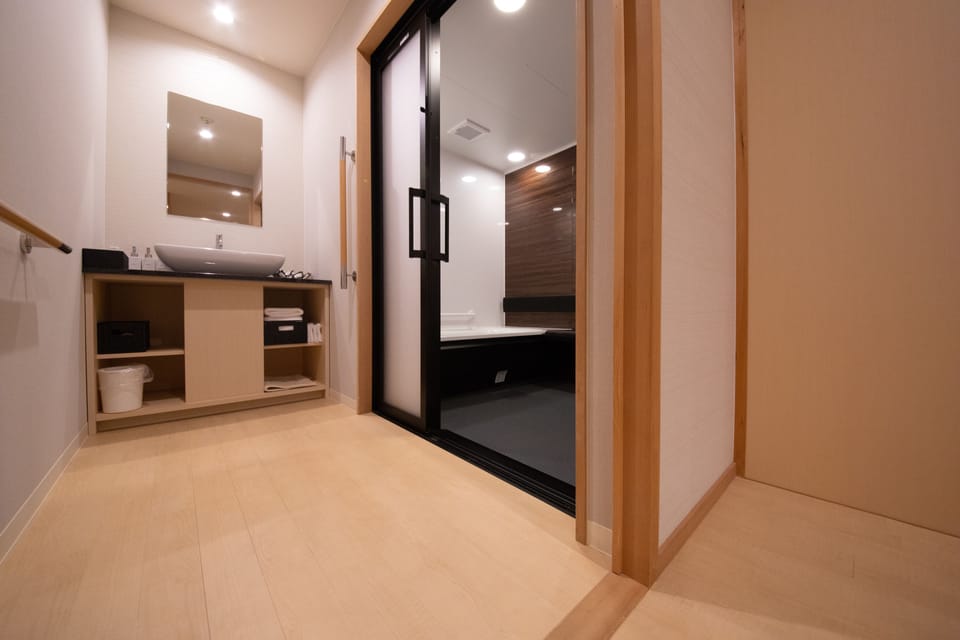 Sakura Special Room, Twin Room + 12 tatami mats, Ocean View | Bathroom | Free toiletries, hair dryer, slippers, bidet