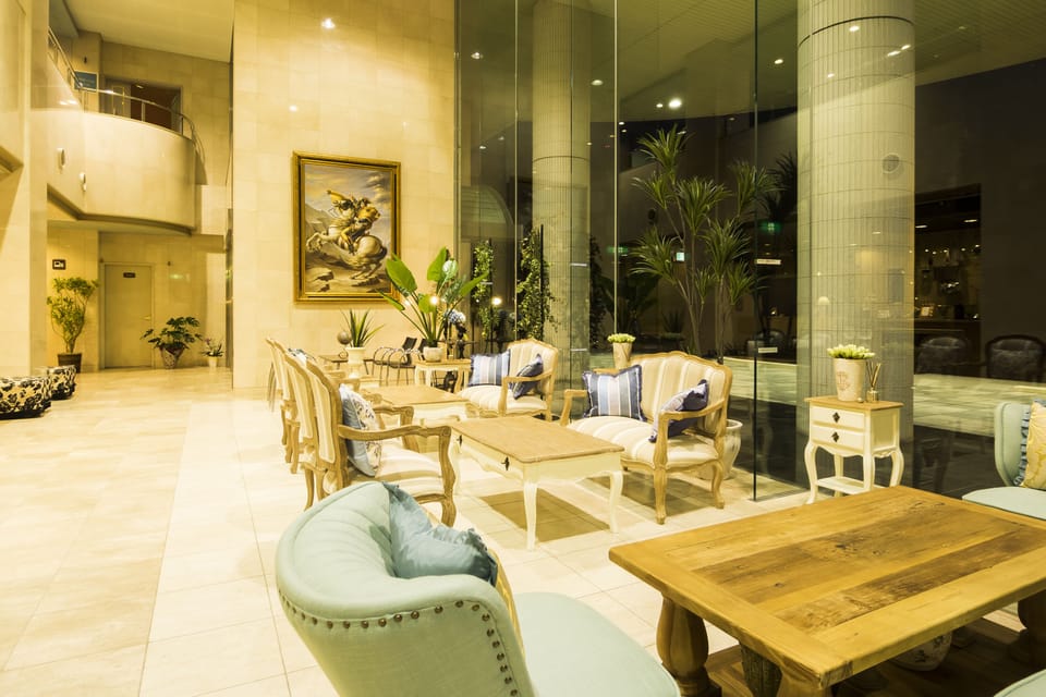 Lobby sitting area