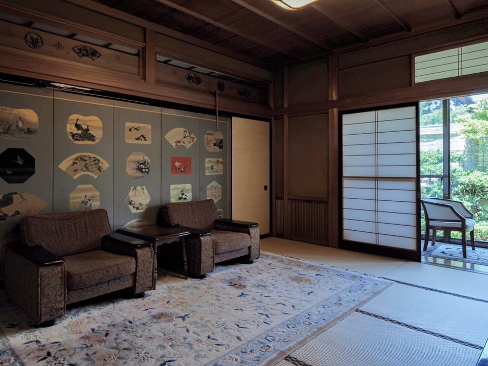 Jyuraku (Suite with open-view bath, 2 Beds, River View)(6 years old and over) | Free minibar, in-room safe, desk, laptop workspace