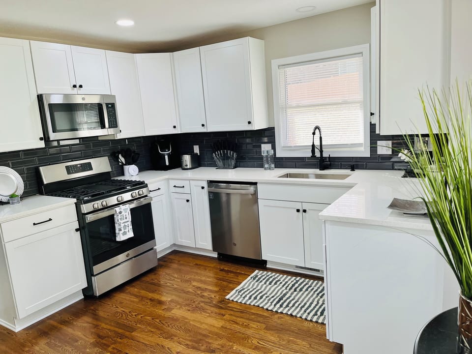 Fully equipped large kitchen