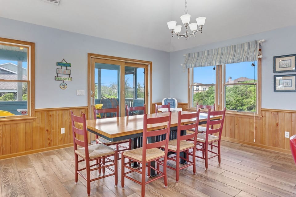 Enjoy a meal together in the spacious Dining Area.