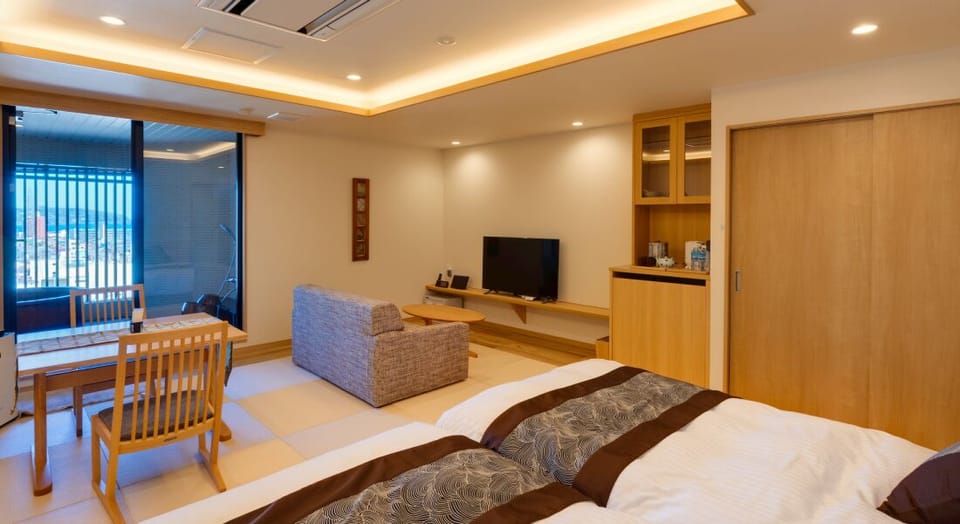 SHIKON, Japanese Western Style Twin Room with Open-air bath, Non Smoking | In-room safe, free WiFi, bed sheets