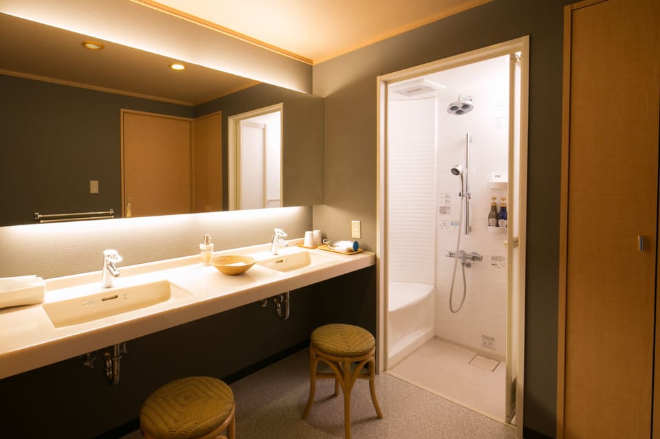 RICAN, Japanese Style Room with Terrace and Private Bathroom, 10 Tatami-mats, Non Smoking | Bathroom | Free toiletries, hair dryer, slippers, bidet