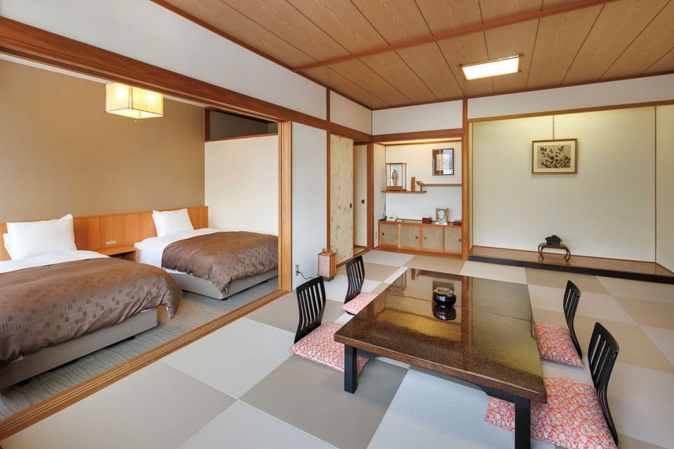 Premium Room, Non Smoking | In-room safe, WiFi (free), bed sheets
