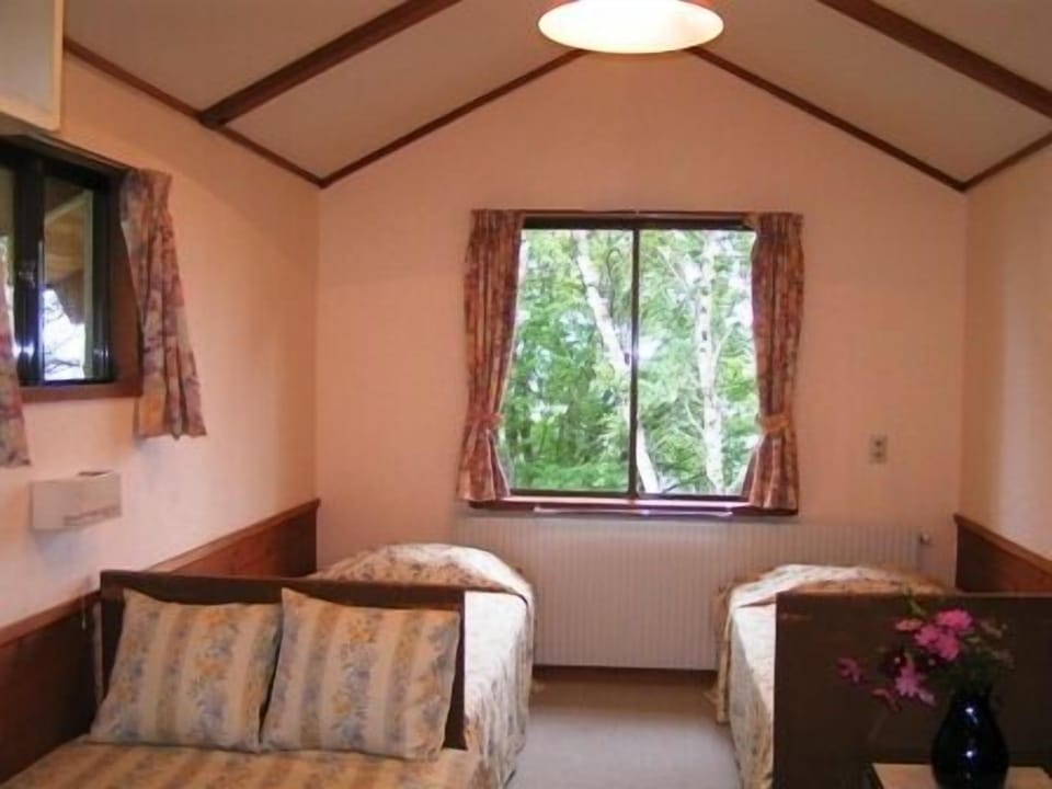 Twin Room  with One Extra Bed, Separate Bath | Free WiFi, bed sheets