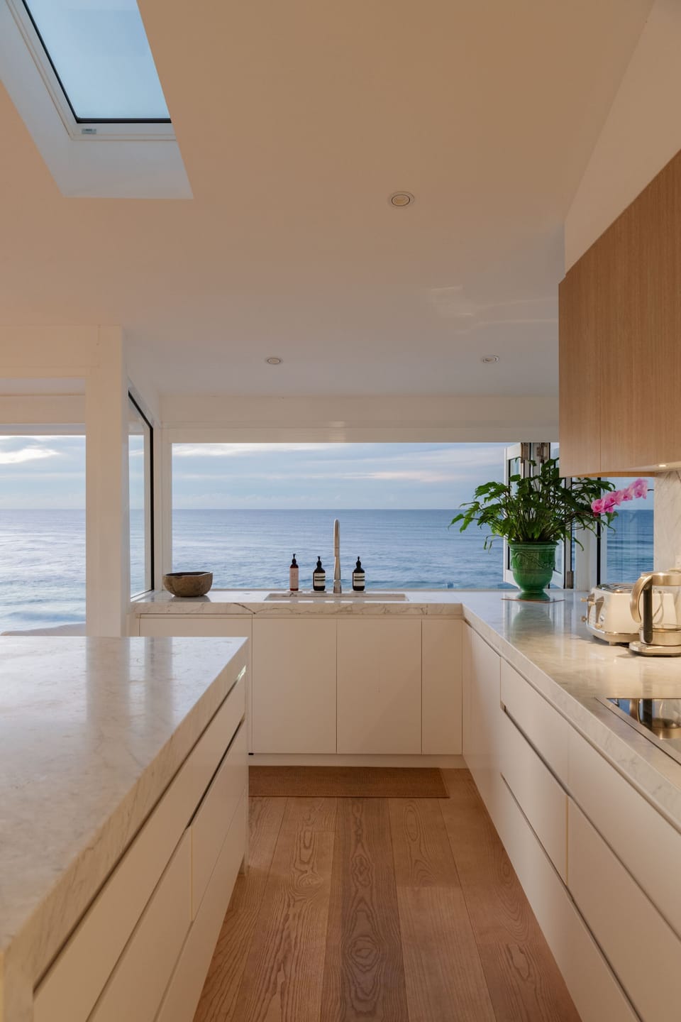 Kitchen 04