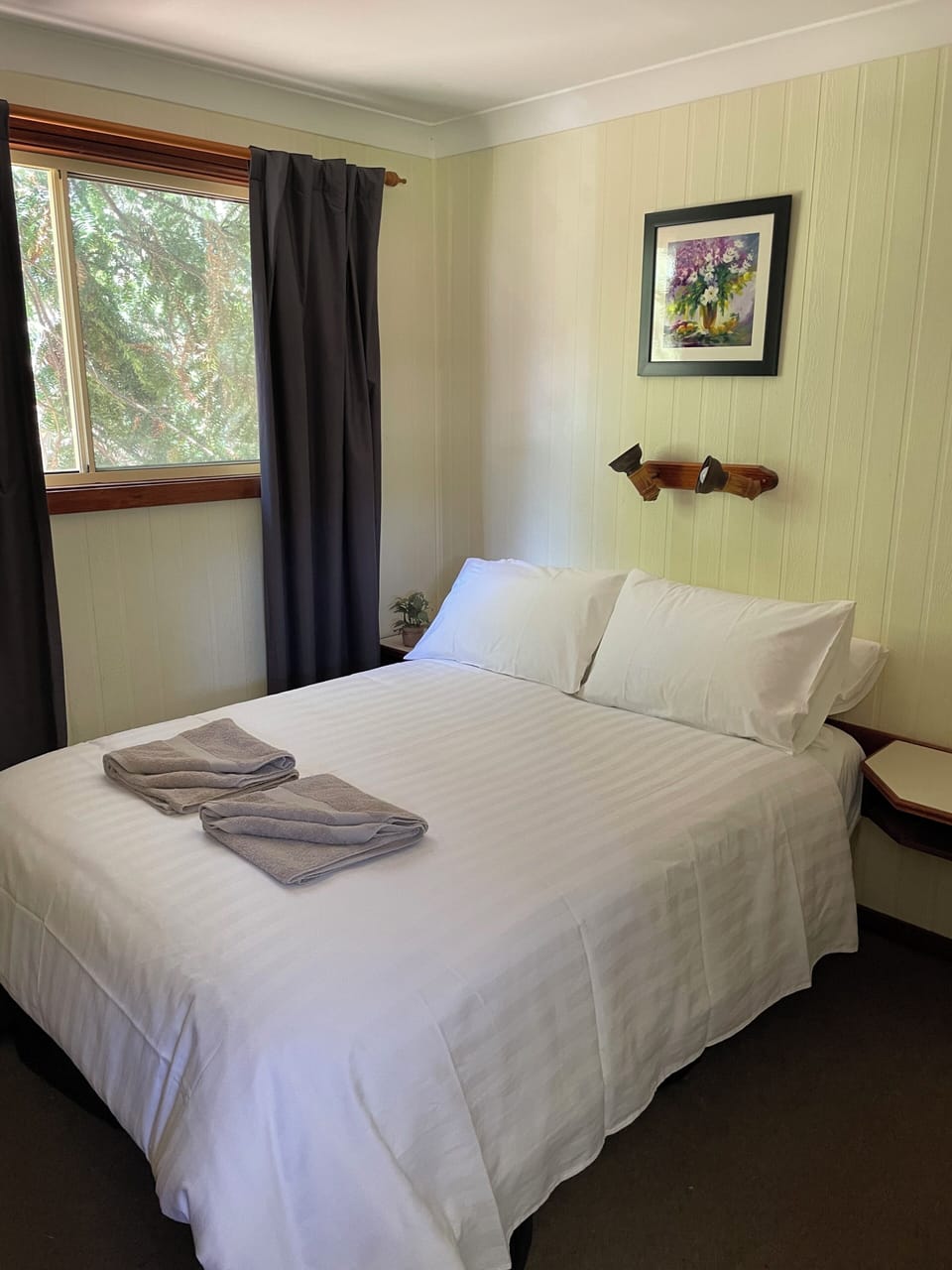 Sandy Hollow Tourist Park Cottage in New South Wales