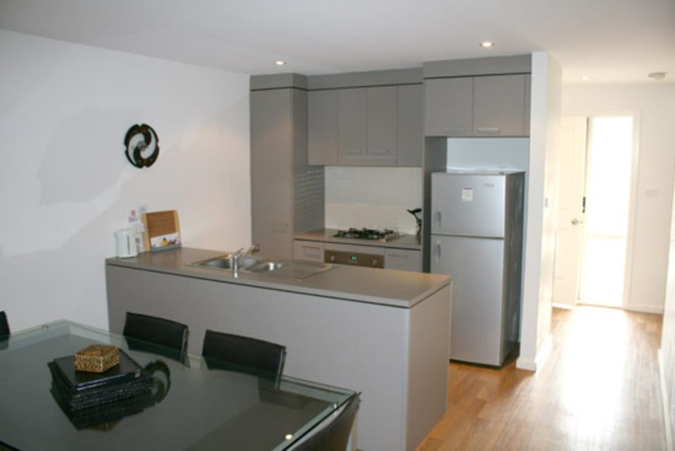 Townhouse 3 Bedrooms, Entire Unit Rent | Private kitchen | Fridge, microwave, coffee/tea maker, electric kettle