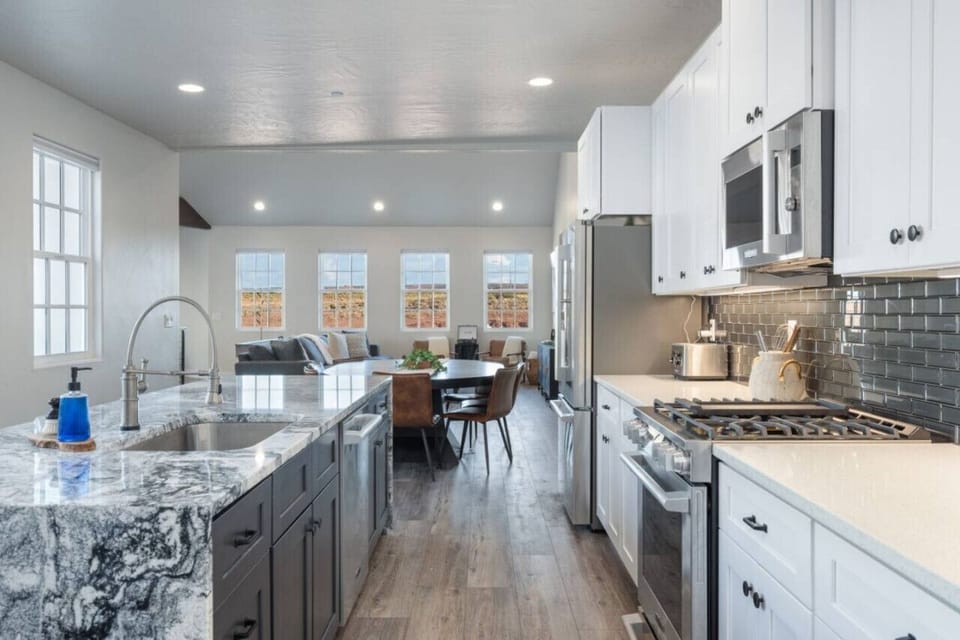 Large Kitchen