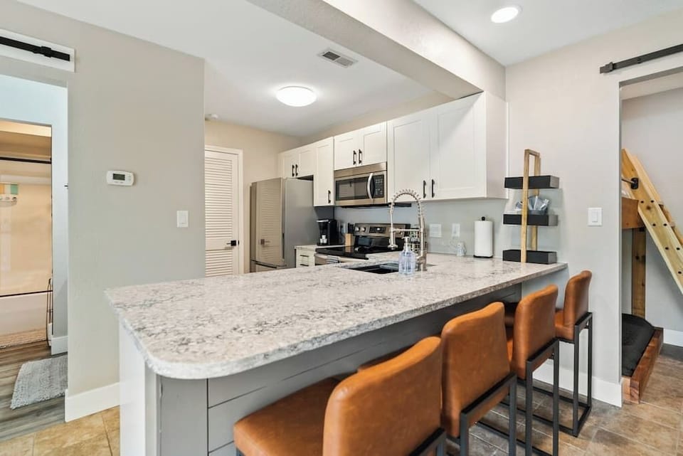 Cozy up to the countertop and keep the chef company. 