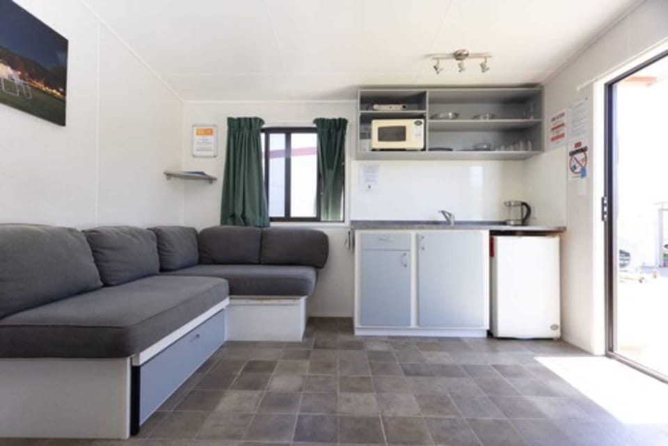 Deluxe Kitchen Cabin | Private kitchenette