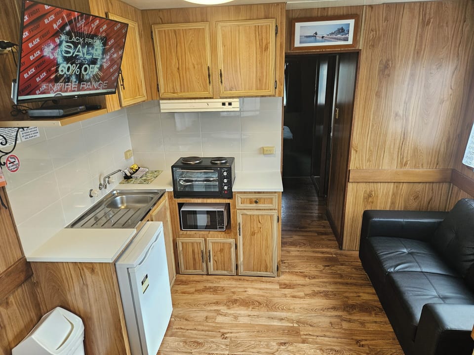 Standard Villa Sleeps 4 (Twin share linen surcharge applies & payable at property) | Individually decorated, individually furnished, blackout drapes