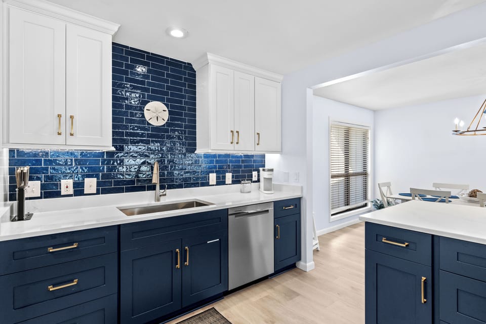 727 Sandpiper Place