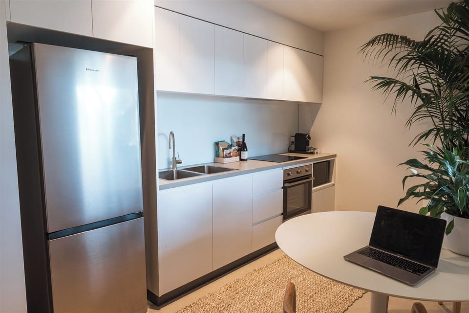 King Ground Floor with Kitchen | Private kitchen | Coffee/tea maker, fridge, electric kettle