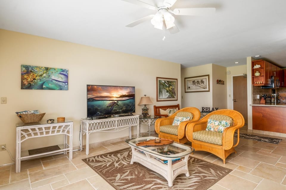Condo, 2 Bedrooms | Living area | Smart TV