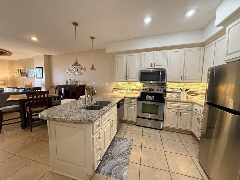 Kitchen 1