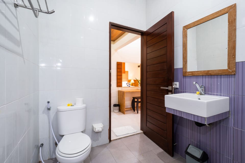 Superior Double Room | Bathroom sink
