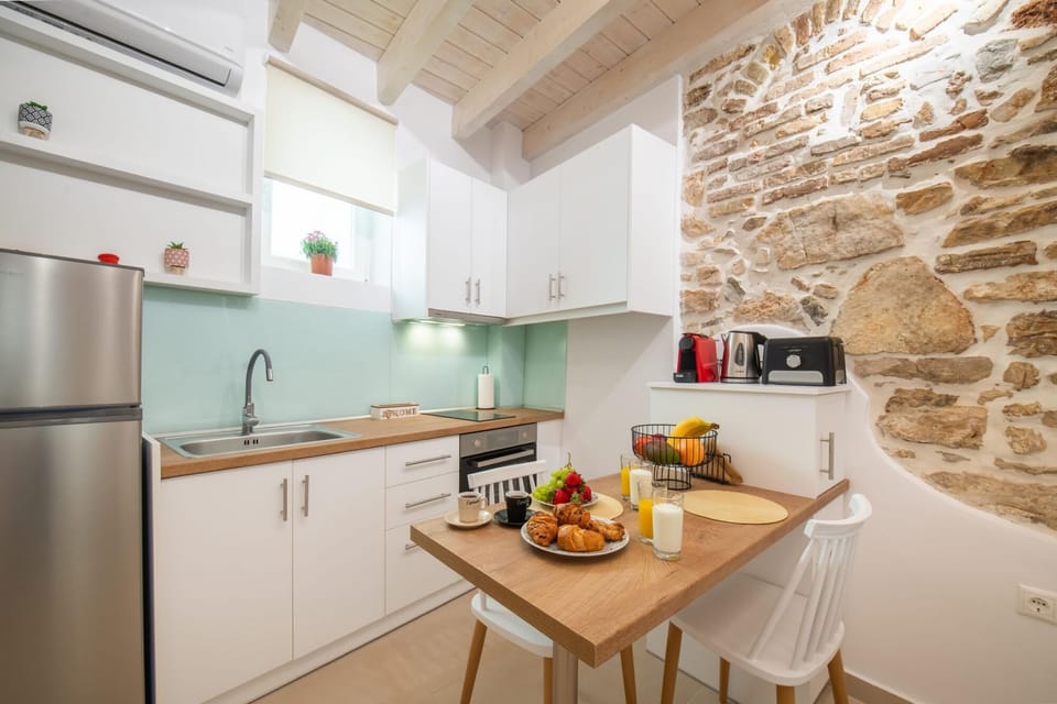House, Smoking | 1 bedroom