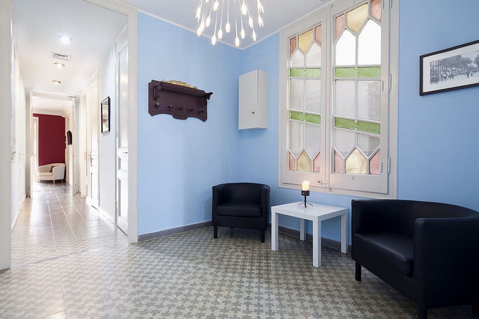 Entrance / Reception