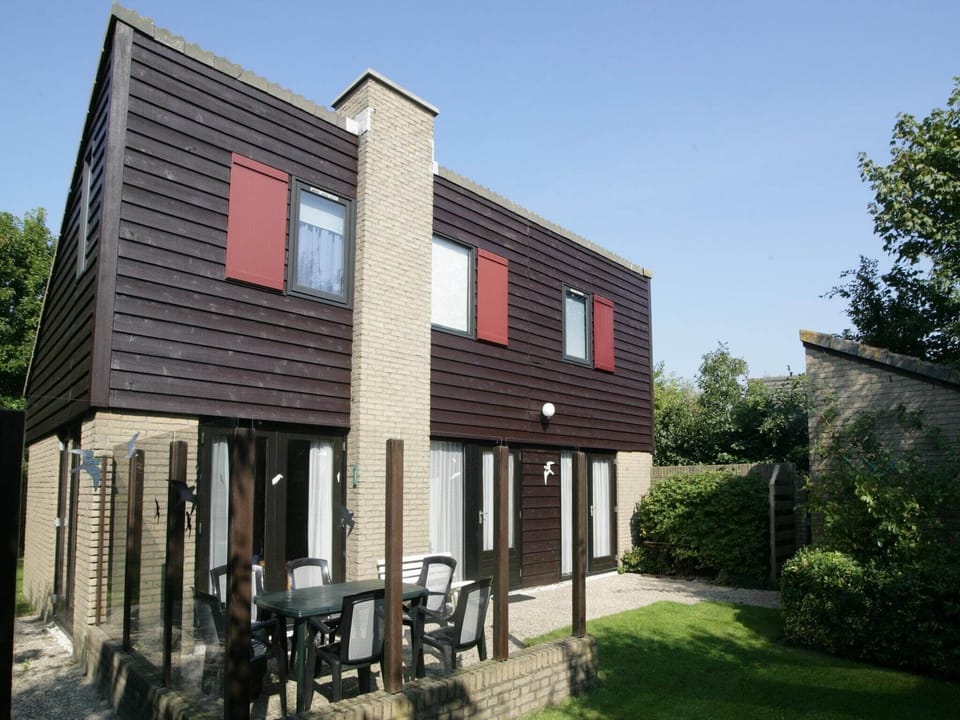 Holiday Home Exterior [summer]