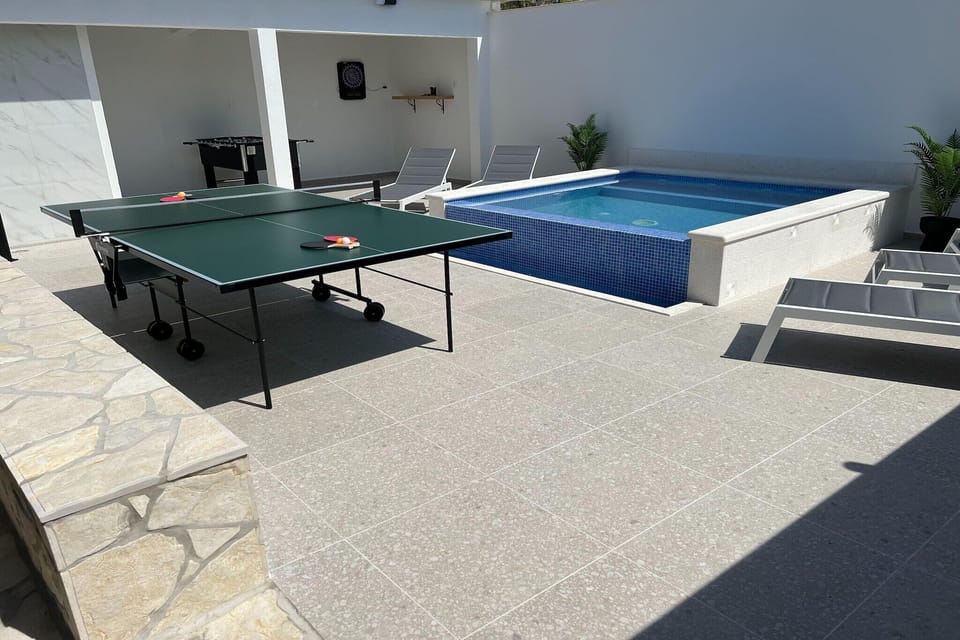 Holiday Home Facilities and Services
