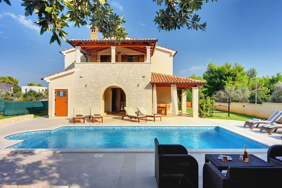 Holiday Home Exterior [summer]