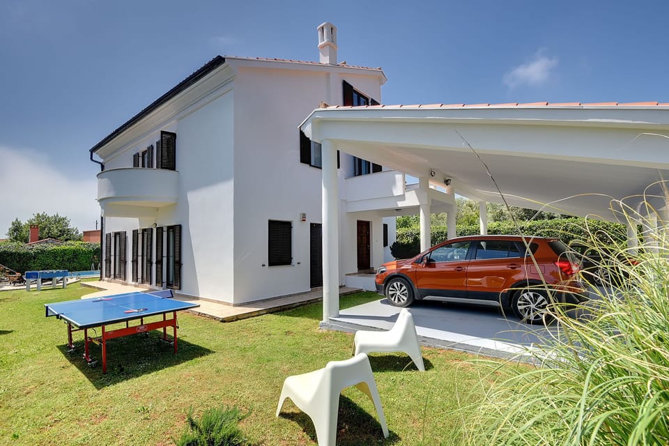 Holiday Home Exterior [summer]