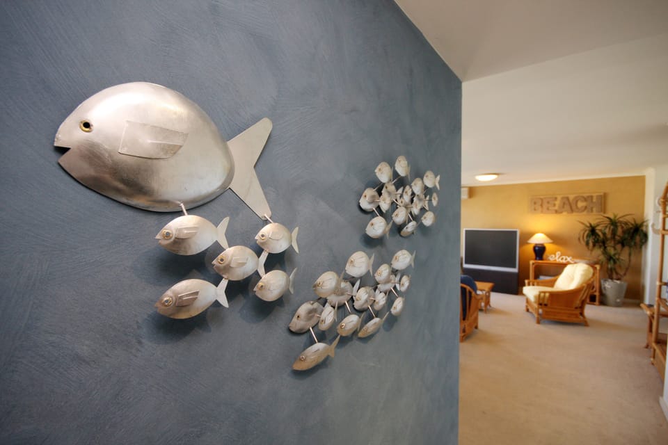 Standard Apartment, 2 Bedrooms | WiFi (free), individually decorated, bed sheets
