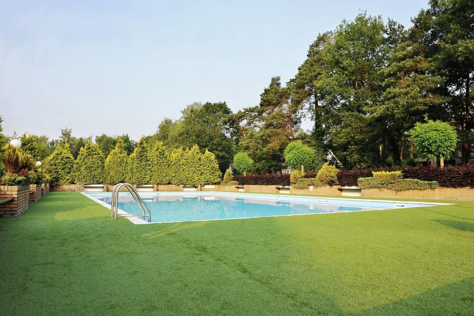 Holiday Park Facilities and Services 