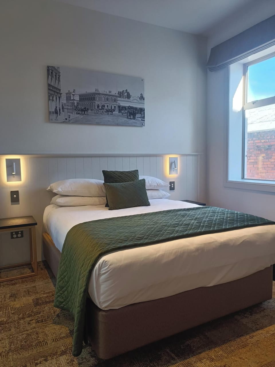 Economy Double Room | In-room safe, desk, iron/ironing board, free WiFi