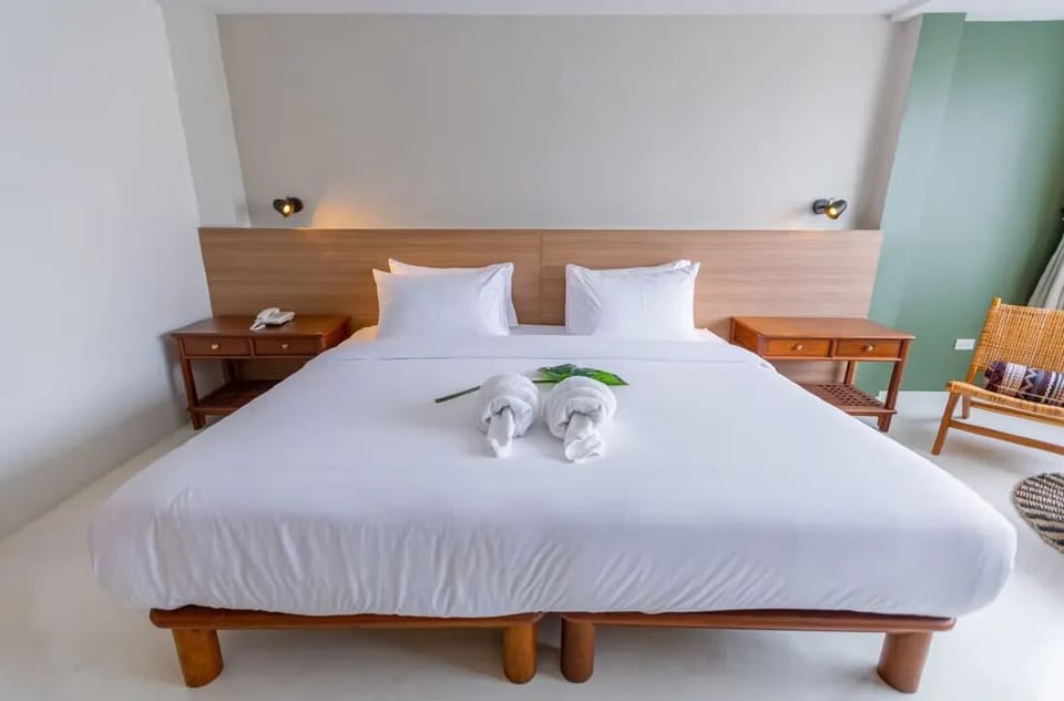 Suite | In-room safe, free WiFi, bed sheets