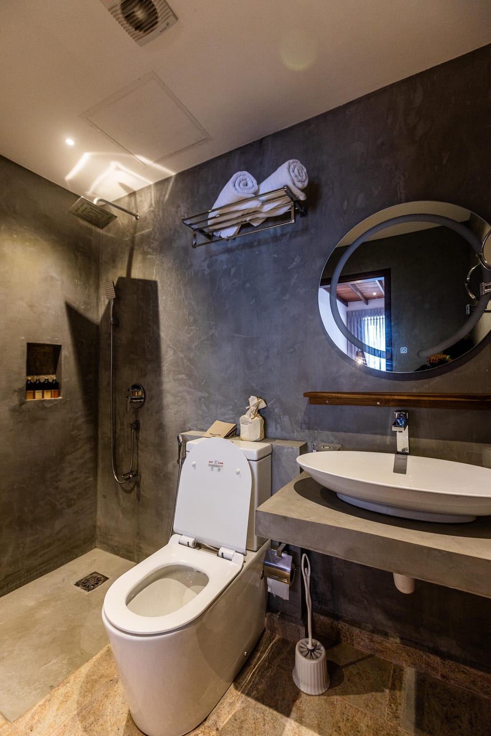 Deluxe Double Room | In-room safe, desk, free WiFi