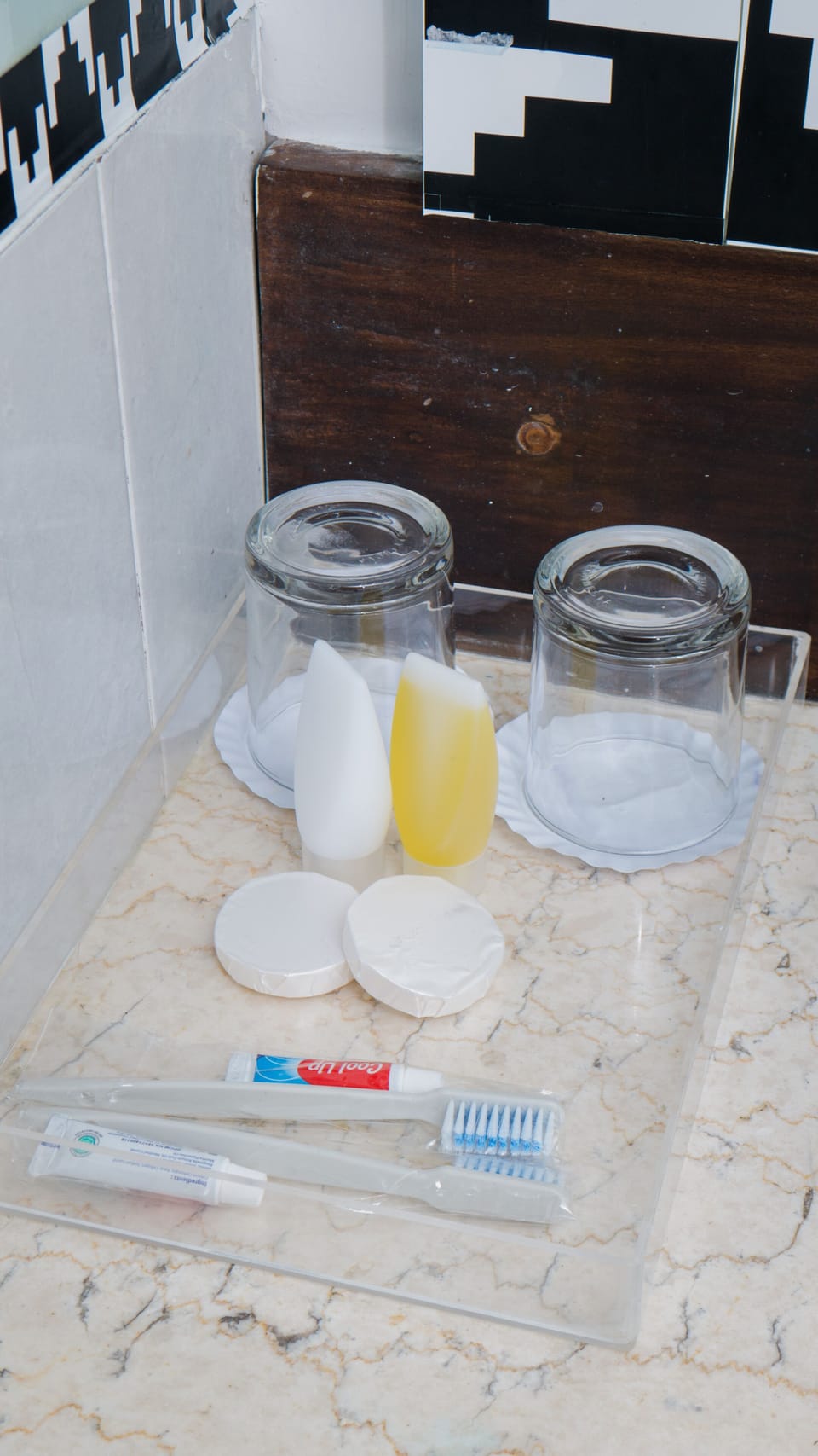 Hotel Pool View Twin | Bathroom amenities | Shower, free toiletries, towels