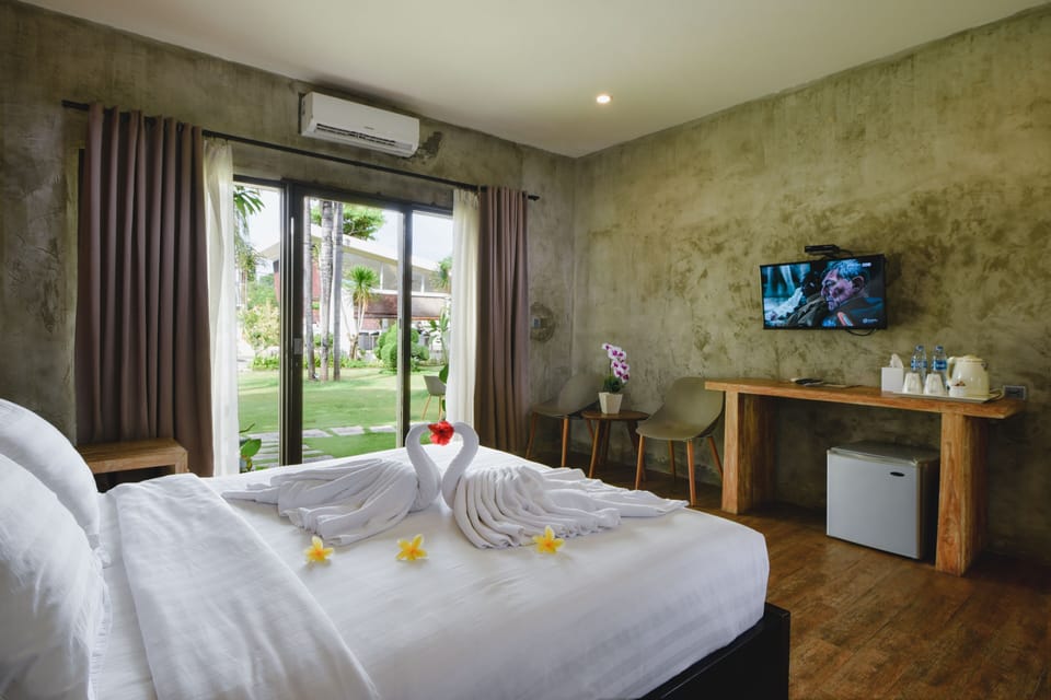 Executive Room | In-room safe, free WiFi, bed sheets
