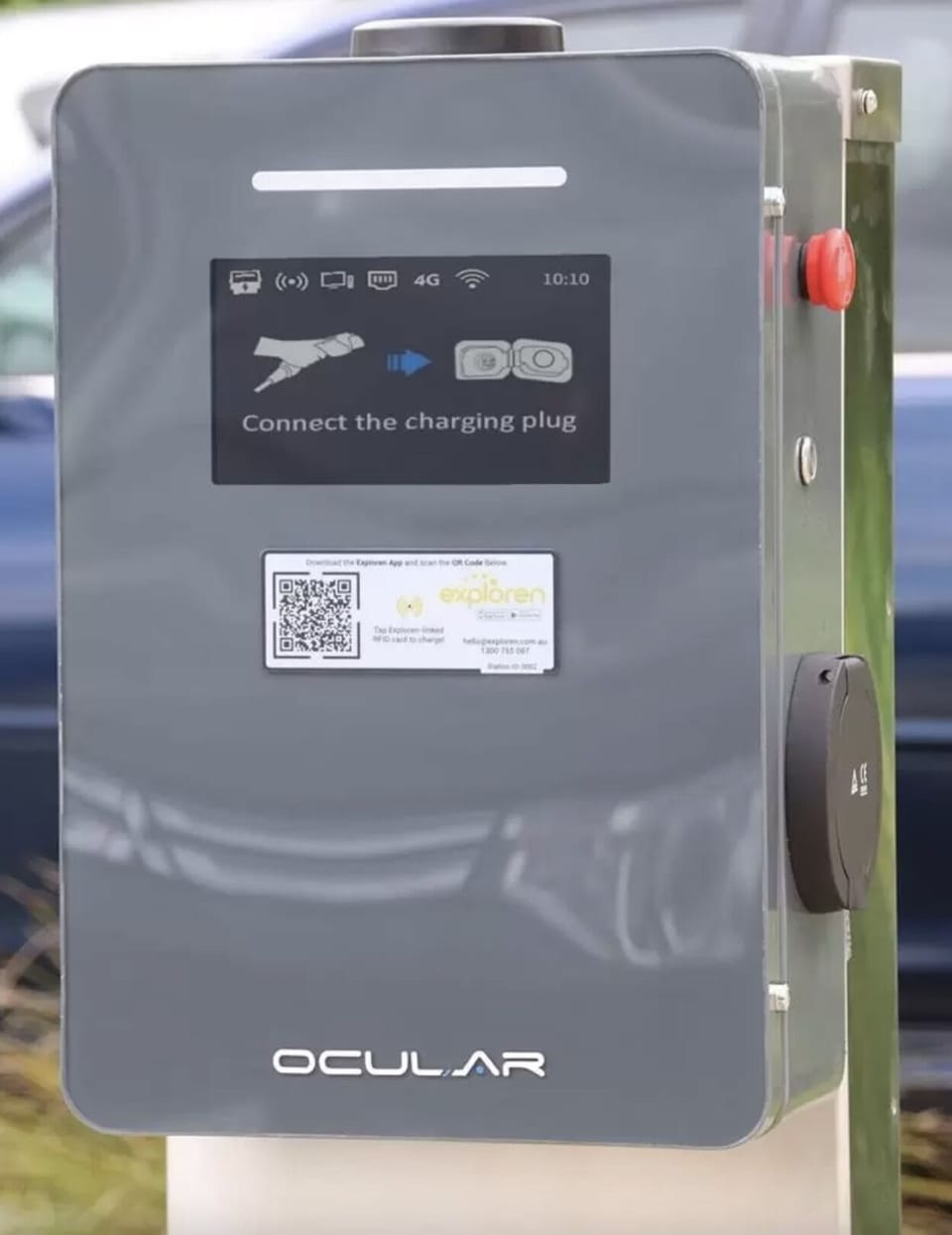 Electric vehicle charging station