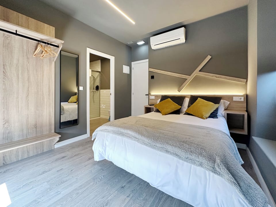 Standard Single Room | Free WiFi